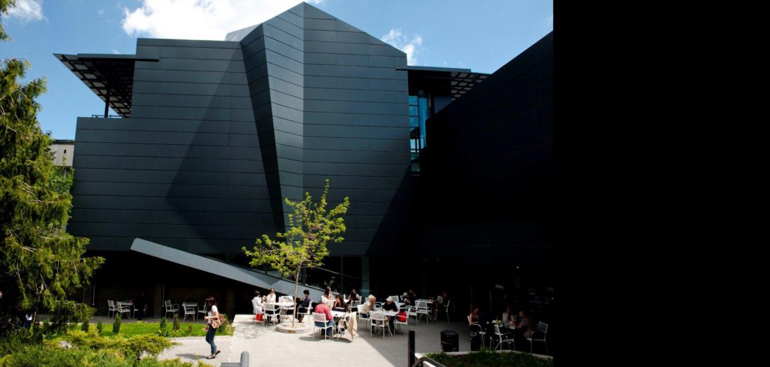 05 uniart gallery 1a